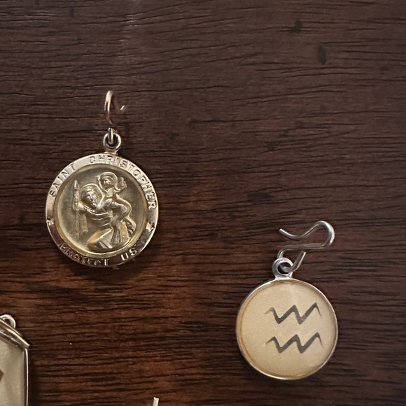 Alex & Ani chain station charm lot - Picture 4 of 10